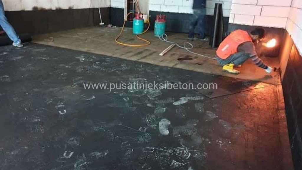 Jasa waterproofing membrane bakar